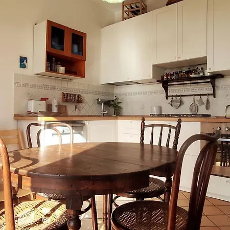 Stunning Penthouse With Terrace * Pozzuoli